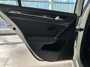Volkswagen Golf VII Санкт-Петербург  - изображение 69