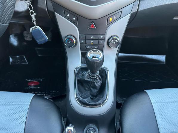 Chevrolet Cruze I Рестайлинг с пробегом 2012 года, цена 696 000 рублей, 153197 км, седан, Автокод Объявления