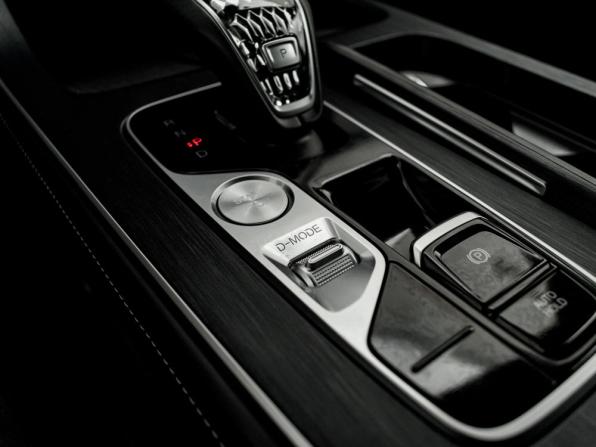 GAC GS8 II с пробегом 2024 года, цена 3 750 000 рублей, 16990 км, внедорожник, Автокод Объявления