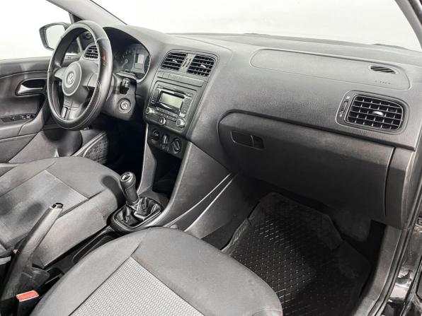 Volkswagen Polo V с пробегом 2011 года, цена 694 500 рублей, 170514 км, седан, Автокод Объявления