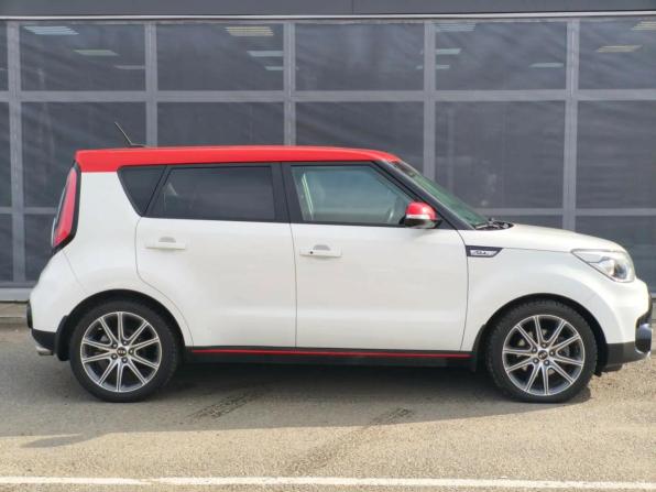 Kia Soul II Рестайлинг с пробегом 2016 года, цена 1 750 000 рублей, 73400 км, хэтчбек, Автокод Объявления