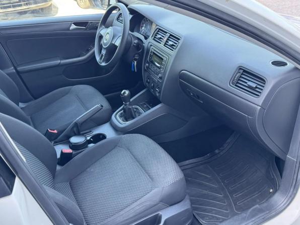 Volkswagen Jetta VI с пробегом 2014 года, цена 990 000 рублей, 160237 км, седан, Автокод Объявления