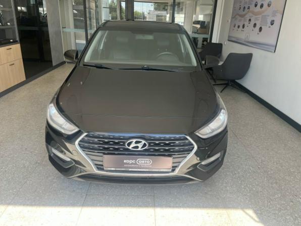 Hyundai Solaris II с пробегом 2017 года, цена 1 080 000 рублей, 192000 км, седан, Автокод Объявления