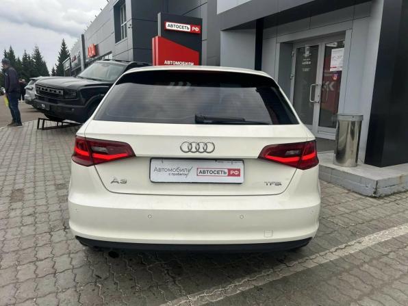 Audi A3 III (8V) с пробегом 2015 года, цена 1 185 600 рублей, 217140 км, хэтчбек, Автокод Объявления
