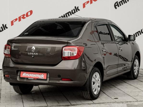 Renault Logan II Рестайлинг с пробегом 2018 года, цена 930 000 рублей, 139083 км, седан, Автокод Объявления