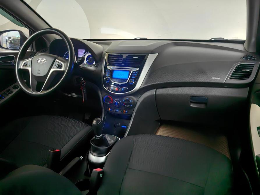 Hyundai Solaris I Москва  - изображение 7