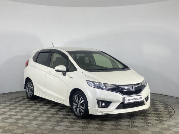 Honda Fit III с пробегом 2016 года, цена 1 070 000 рублей, 138953 км, хэтчбек, Автокод Объявления