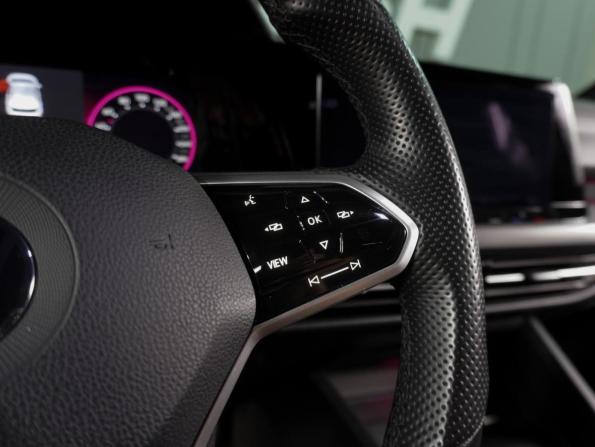 Volkswagen Golf VIII с пробегом 2020 года, цена 2 859 000 рублей, 74391 км, хэтчбек, Автокод Объявления