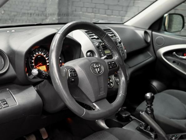 Toyota RAV4 III (XA30) Рестайлинг с пробегом 2011 года, цена 1 600 000 рублей, 148275 км, внедорожник, Автокод Объявления