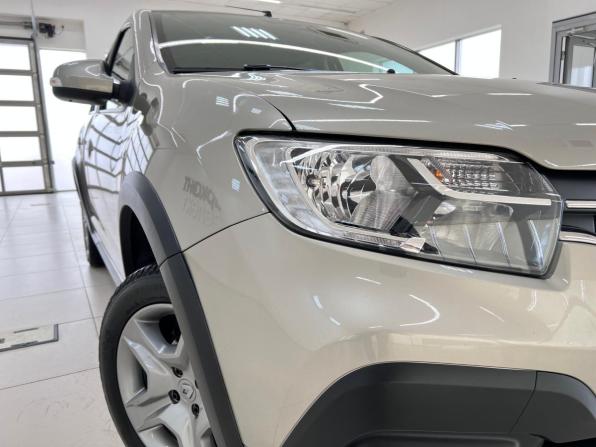 Renault Logan II Рестайлинг с пробегом 2021 года, цена 1 180 000 рублей, 99409 км, седан, Автокод Объявления