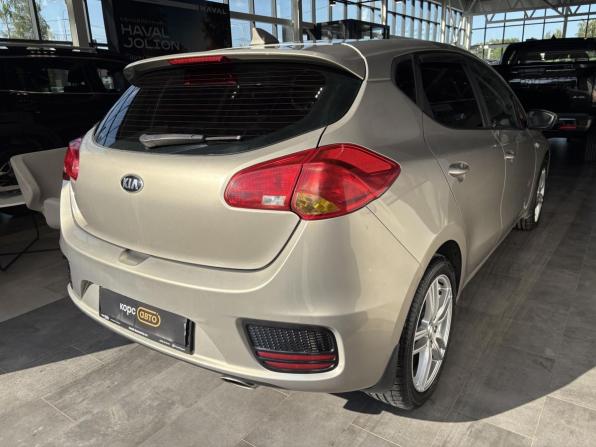 Kia Ceed II Рестайлинг с пробегом 2017 года, цена 1 289 000 рублей, 154926 км, хэтчбек, Автокод Объявления
