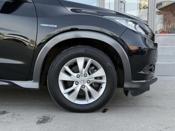 Honda Vezel I с пробегом 2017 года, цена 1 499 000 рублей, 130002 км, внедорожник, Автокод Объявления