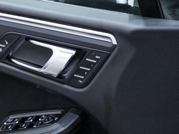 Porsche Macan I с пробегом 2018 года, цена 3 089 700 рублей, 121205 км, внедорожник, Автокод Объявления