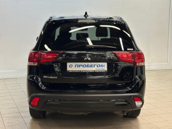 Mitsubishi Outlander III Рестайлинг 3 с пробегом 2021 года, цена 2 099 000 рублей, 194544 км, внедорожник, Автокод Объявления