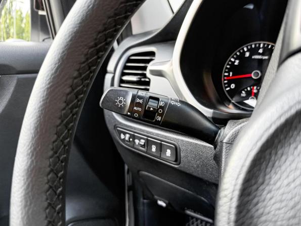 Kia Rio IV Рестайлинг с пробегом 2021 года, цена 1 590 000 рублей, 169684 км, седан, Автокод Объявления