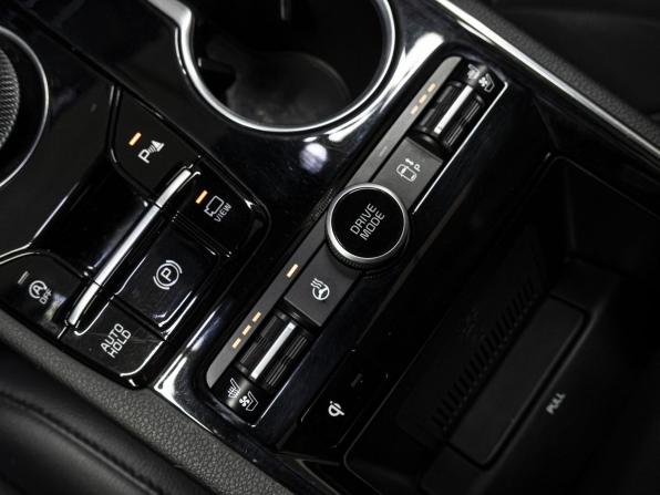 Kia K5 III с пробегом 2020 года, цена 3 099 000 рублей, 71603 км, седан, Автокод Объявления