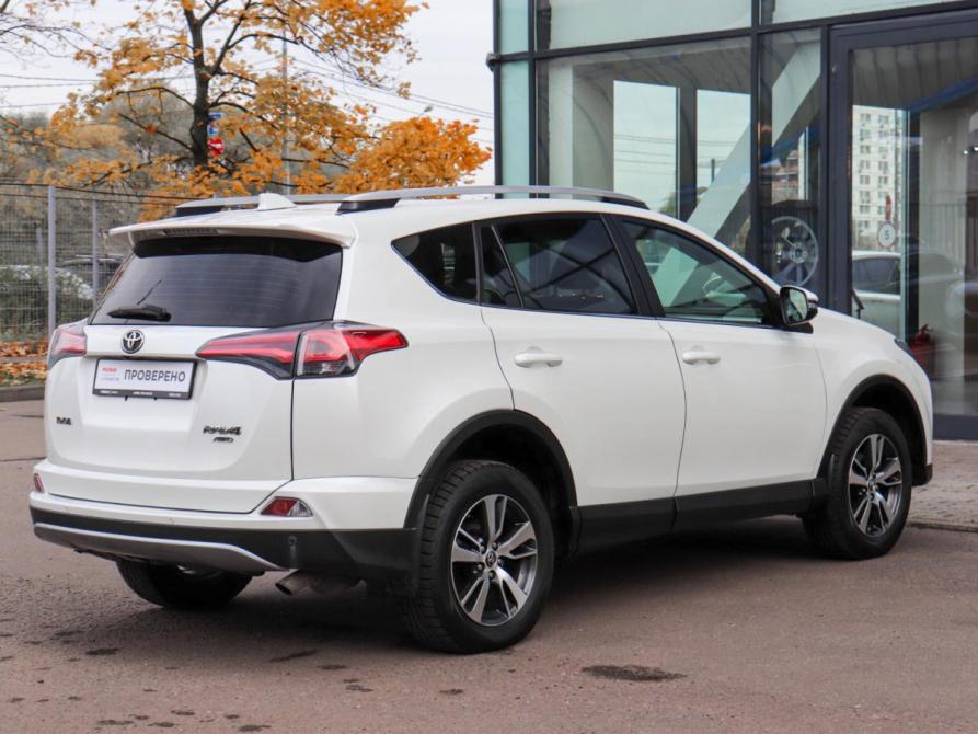 Toyota RAV4 IV (XA40) Рестайлинг Химки  - изображение 4