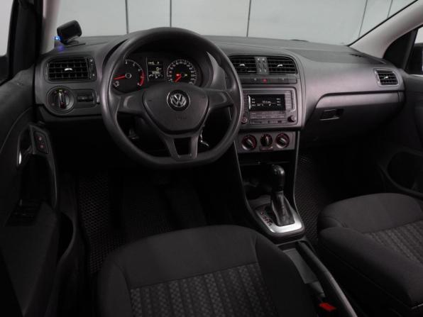 Volkswagen Polo V Рестайлинг с пробегом 2019 года, цена 1 166 000 рублей, 82388 км, седан, Автокод Объявления