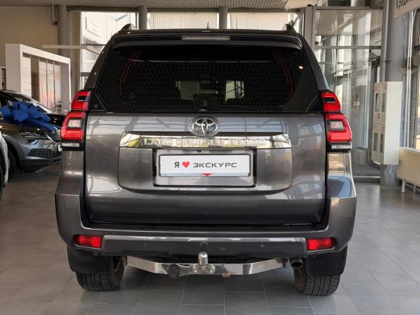 Toyota Land Cruiser Prado 150 Series Рестайлинг 2 с пробегом 2018 года, цена 5 650 000 рублей, 73873 км, внедорожник, Автокод Объявления