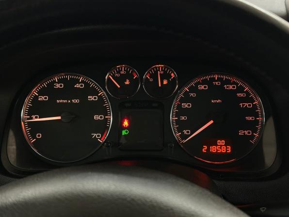 Peugeot 307 I Рестайлинг с пробегом 2007 года, цена 370 000 рублей, 218582 км, хэтчбек, Автокод Объявления