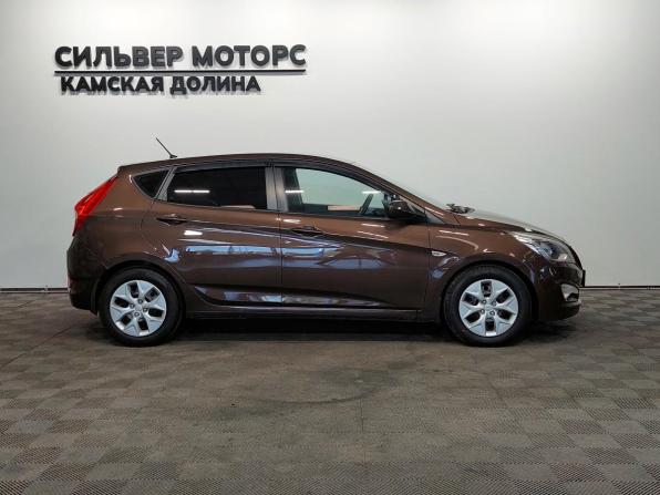 Hyundai Solaris I Рестайлинг с пробегом 2016 года, цена 849 000 рублей, 184500 км, хэтчбек, Автокод Объявления