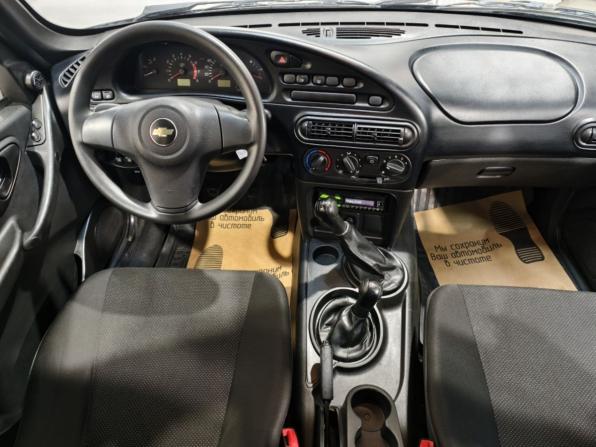 Chevrolet Niva I Рестайлинг с пробегом 2011 года, цена 540 100 рублей, 96301 км, внедорожник, Автокод Объявления
