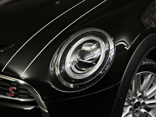 Mini Hatch III (F55/F56) Рестайлинг с пробегом 2021 года, цена 3 495 000 рублей, 14155 км, хэтчбек, Автокод Объявления
