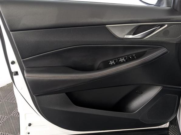 Changan CS35 Plus I Рестайлинг с пробегом 2023 года, цена 1 695 000 рублей, 63722 км, внедорожник, Автокод Объявления
