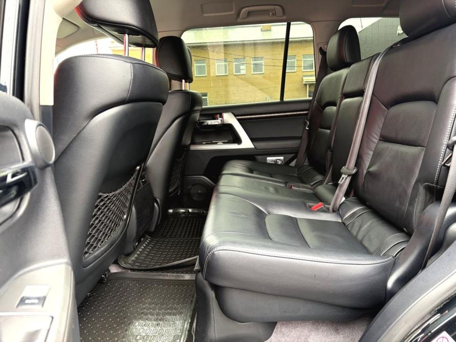 Toyota Land Cruiser 200 Series Рестайлинг 1 Пермь  - изображение 17