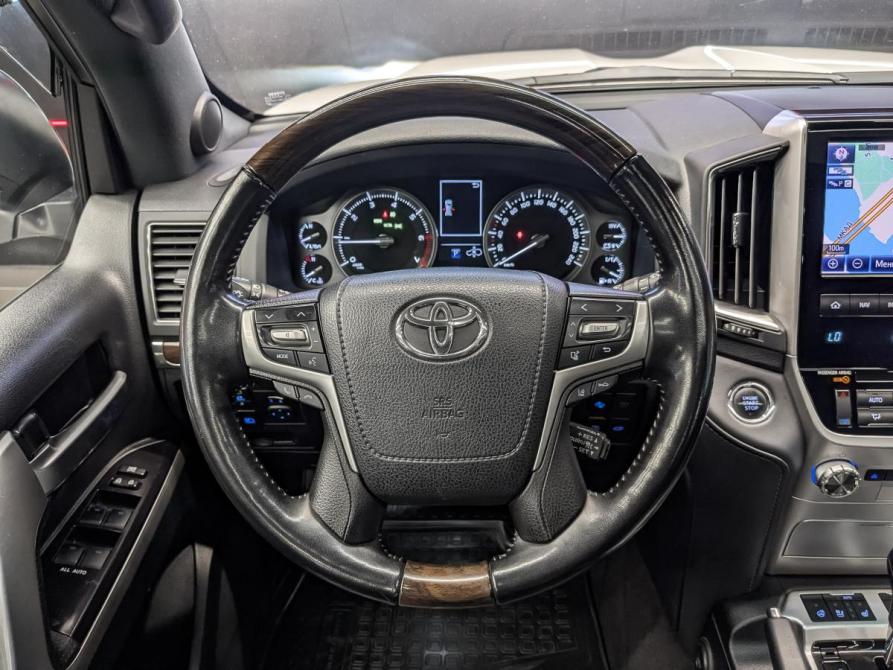 Toyota Land Cruiser 200 Series Рестайлинг 2 Москва  - изображение 22