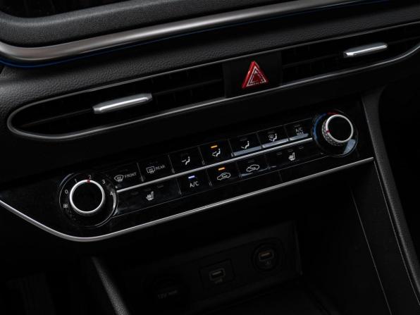 Hyundai Sonata VIII (DN8) с пробегом 2019 года, цена 1 810 000 рублей, 70446 км, седан, Автокод Объявления