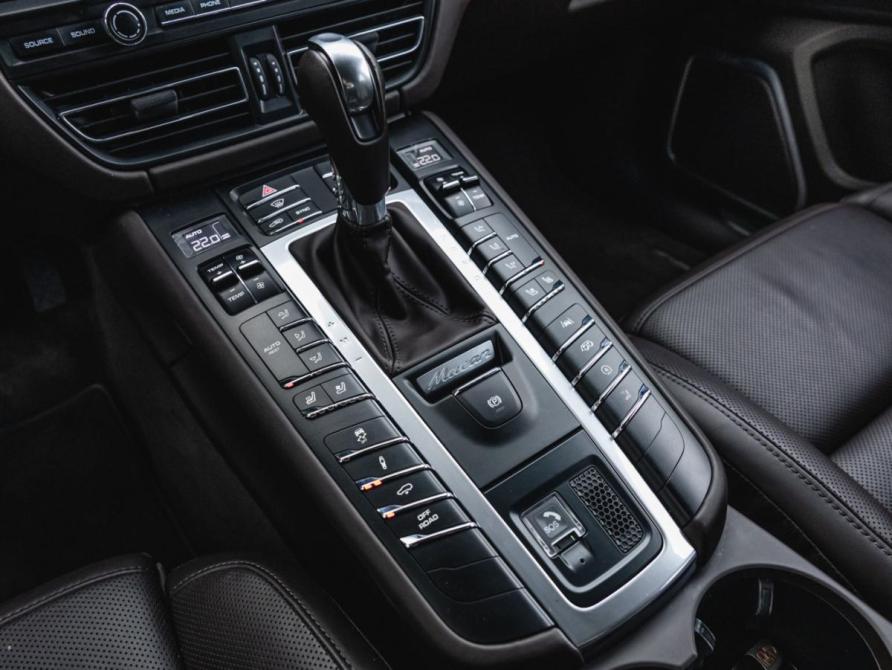 Porsche Macan I Рестайлинг Москва  - изображение 13