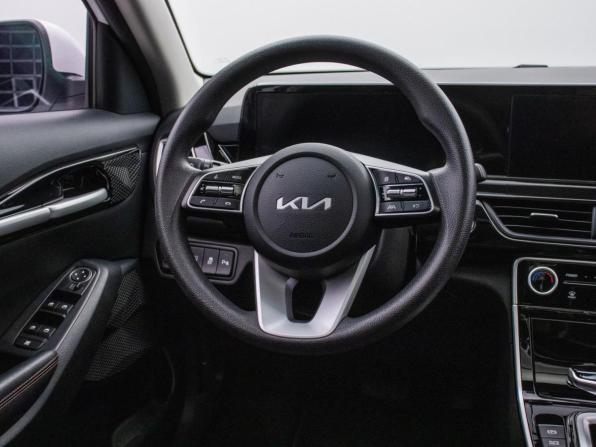 Kia Seltos I Рестайлинг с пробегом 2024 года, цена 2 370 000 рублей, 32000 км, внедорожник, Автокод Объявления