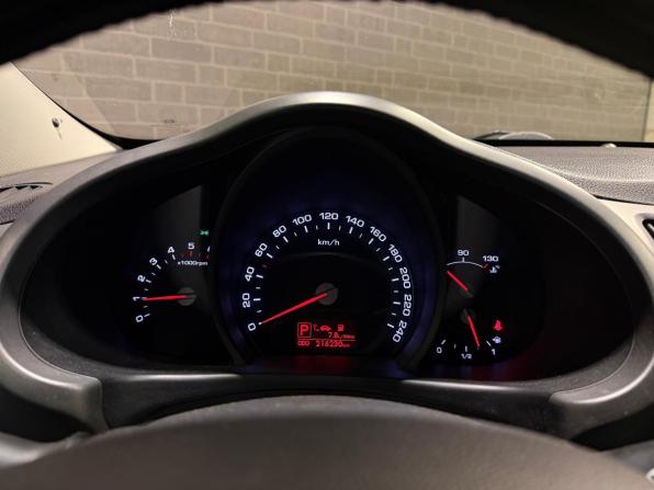 Kia Sportage III с пробегом 2013 года, цена 1 500 000 рублей, 216229 км, внедорожник, Автокод Объявления