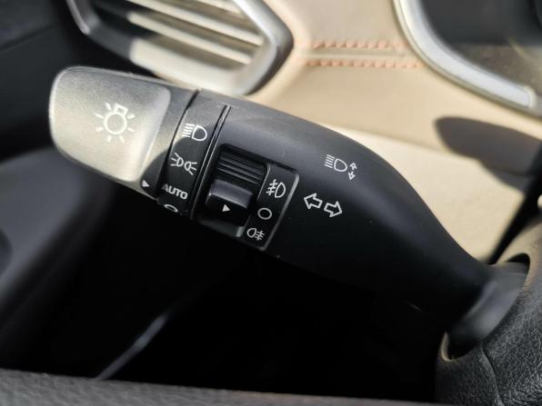 Hyundai Santa Fe IV с пробегом 2019 года, цена 2 999 000 рублей, 120130 км, внедорожник, Автокод Объявления
