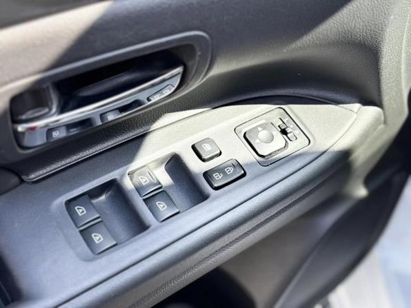Mitsubishi Outlander III Рестайлинг 3 с пробегом 2022 года, цена 2 700 000 рублей, 49547 км, внедорожник, Автокод Объявления