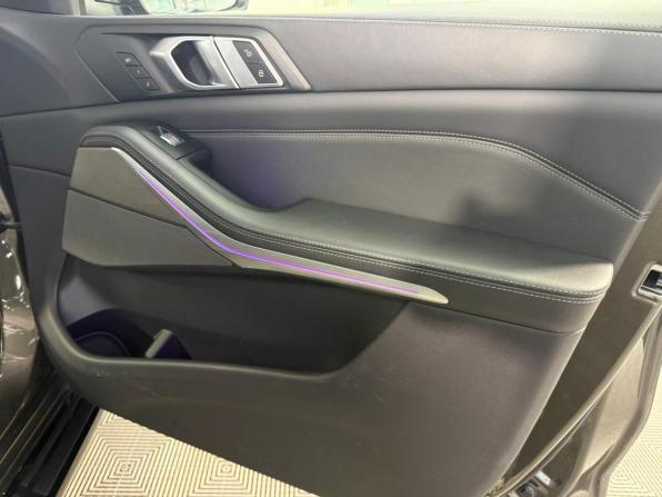 BMW X7 I (G07) Рестайлинг с пробегом 2022 года, цена 12 440 000 рублей, 47601 км, внедорожник, Автокод Объявления