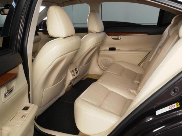 Lexus ES VI с пробегом 2012 года, цена 1 799 000 рублей, 282374 км, седан, Автокод Объявления