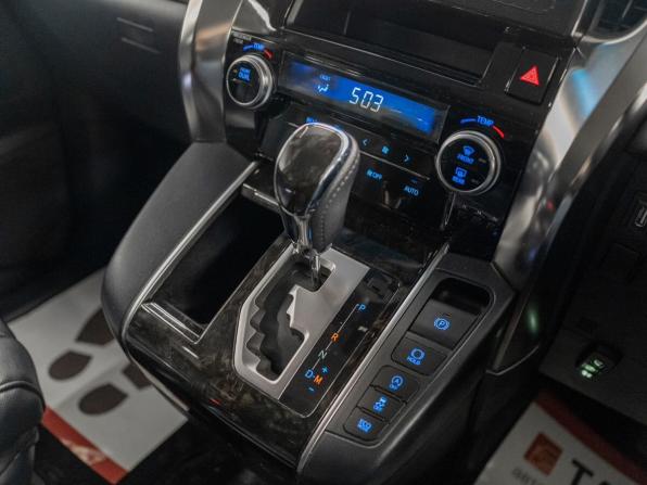 Toyota Alphard III с пробегом 2015 года, цена 3 280 000 рублей, 94151 км, минивэн, Автокод Объявления