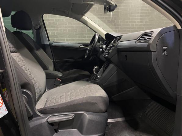 Volkswagen Tiguan II Рестайлинг с пробегом 2021 года, цена 2 850 000 рублей, 47859 км, внедорожник, Автокод Объявления