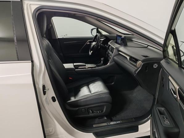 Lexus RX IV Рестайлинг с пробегом 2021 года, цена 4 899 000 рублей, 51350 км, внедорожник, Автокод Объявления