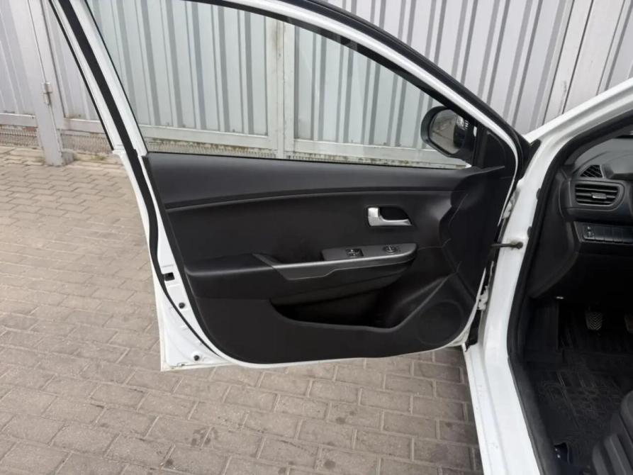 Kia Rio III Рестайлинг Ростов-на-Дону  - изображение 12