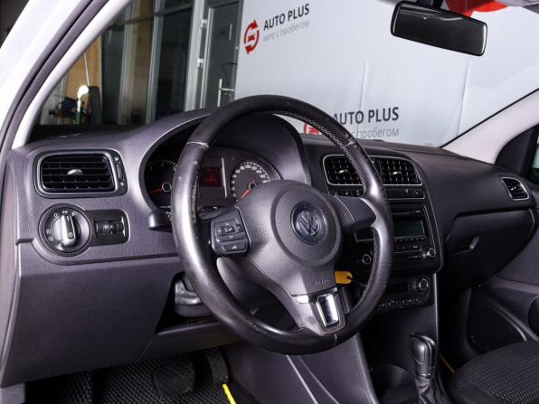 Volkswagen Polo V с пробегом 2012 года, цена 779 000 рублей, 157000 км, седан, Автокод Объявления