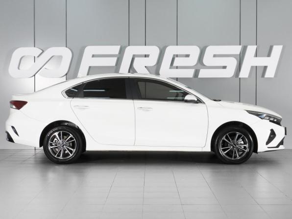Kia K3 II (China Market) Рестайлинг с пробегом 2024 года, цена 2 269 000 рублей, 25533 км, седан, Автокод Объявления