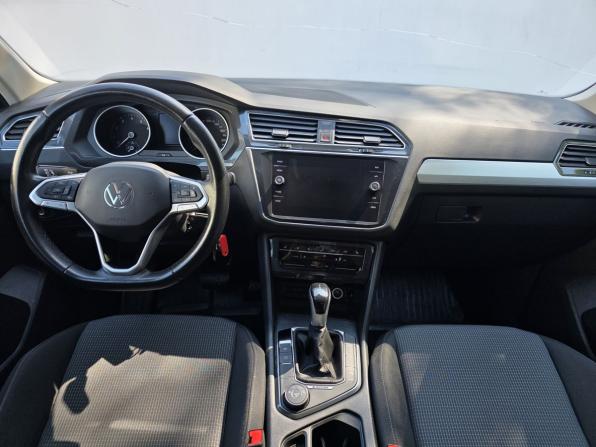Volkswagen Tiguan II Рестайлинг с пробегом 2021 года, цена 2 720 000 рублей, 139527 км, внедорожник, Автокод Объявления