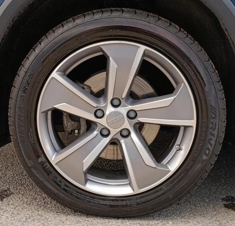 Geely Okavango I Рестайлинг с пробегом 2023 года, цена 2 439 000 рублей, 82536 км, внедорожник, Автокод Объявления
