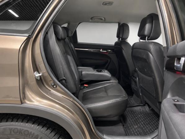 Kia Sorento II Рестайлинг с пробегом 2017 года, цена 2 000 000 рублей, 199000 км, внедорожник, Автокод Объявления