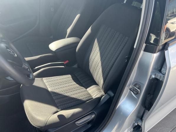 Volkswagen Polo V Рестайлинг с пробегом 2019 года, цена 1 195 300 рублей, 122096 км, седан, Автокод Объявления