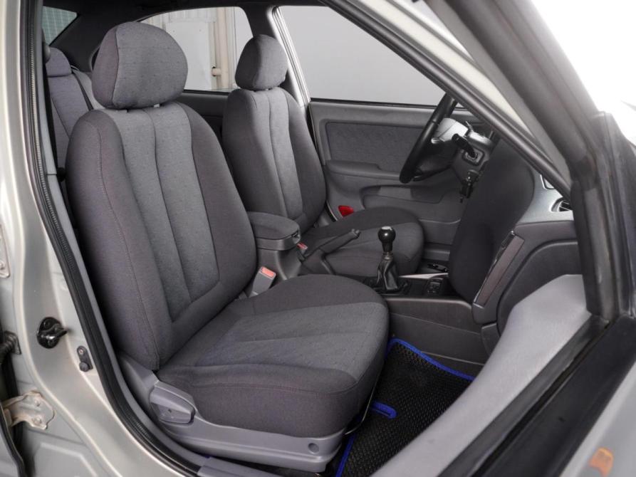 Hyundai Elantra III (XD2) Рестайлинг Минеральные Воды  - изображение 8