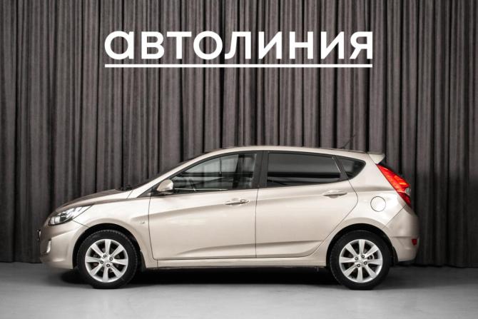 Hyundai Solaris I с пробегом 2012 года, цена 815 000 рублей, 155000 км, хэтчбек, Автокод Объявления
